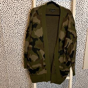 Plus size camo cardigan size 3x